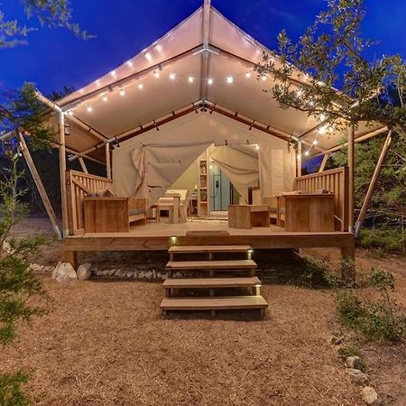 12 Fires Luxury Glamping With Heating #5 Hotell Johnson City Exteriör bild