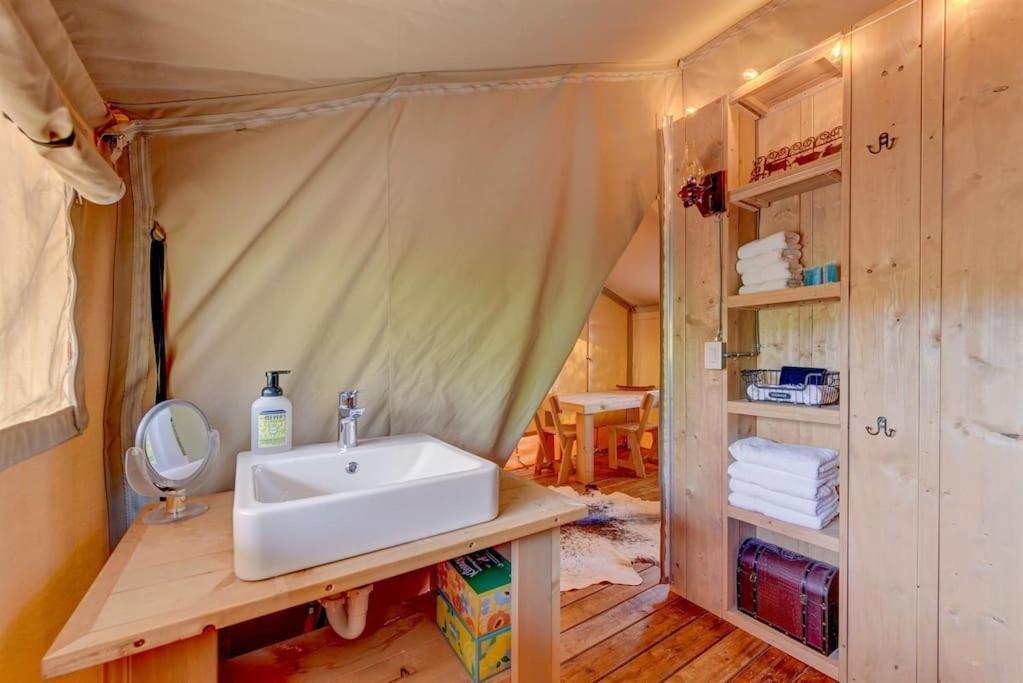 12 Fires Luxury Glamping With Heating #5 Hotell Johnson City Exteriör bild